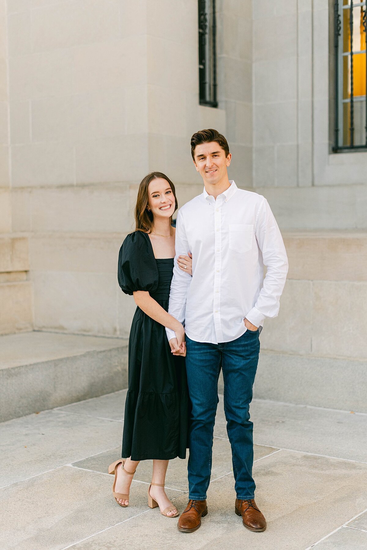Downtown Indianapolis Engagement Photos Alison Mae Photography_7136