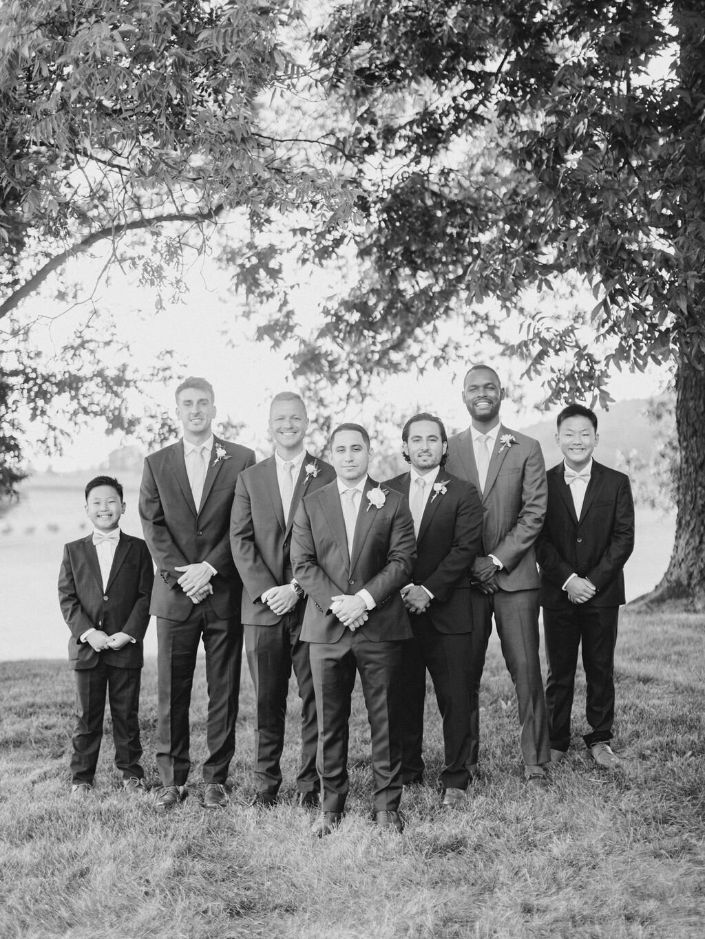 Leslie&Ricardo_EarlyMountainVineyardWedding_SneakPeek-62