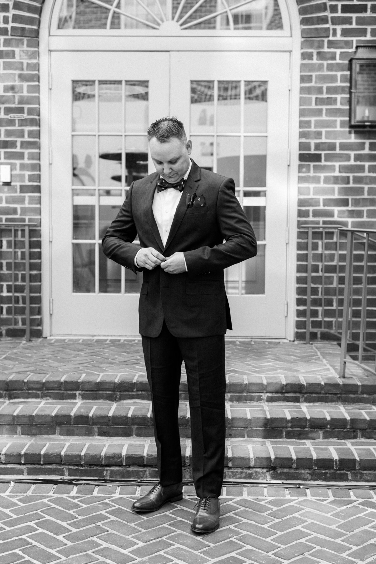 Navy-Officer-Wedding-Maryland-Virgnia-DC-Old-Town-Alexandria-Silver-Orchard-Creative_0031