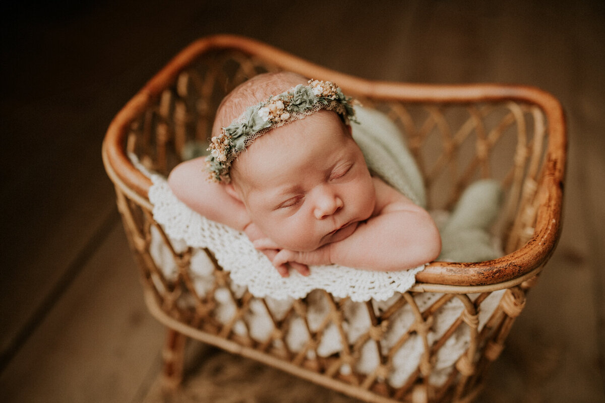 red-deer-alberta-newborn-maternity-photographer89