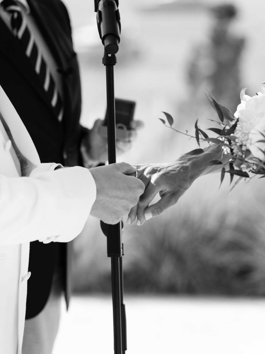 Black-Tie-Wedding-at-Four-Seasons-and-Vouliagmeni-Lake-045