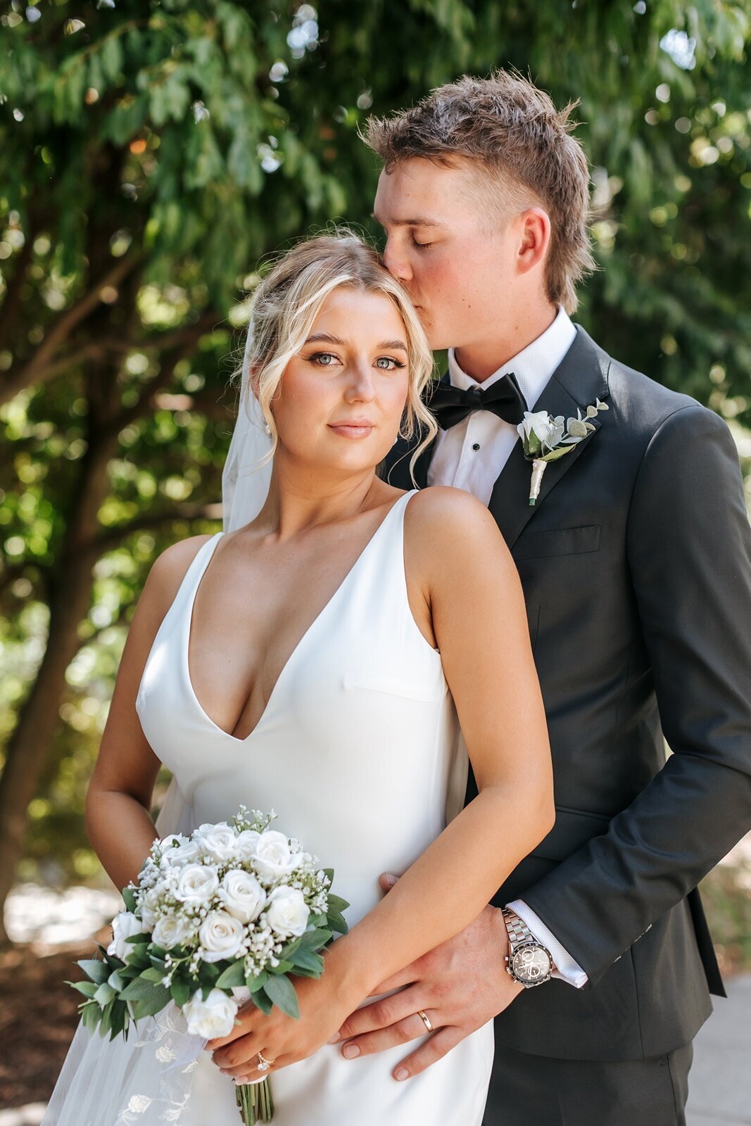 Elope-micro-wedding-elopement-yarravalley-melbourne-Balgownie-Estate47