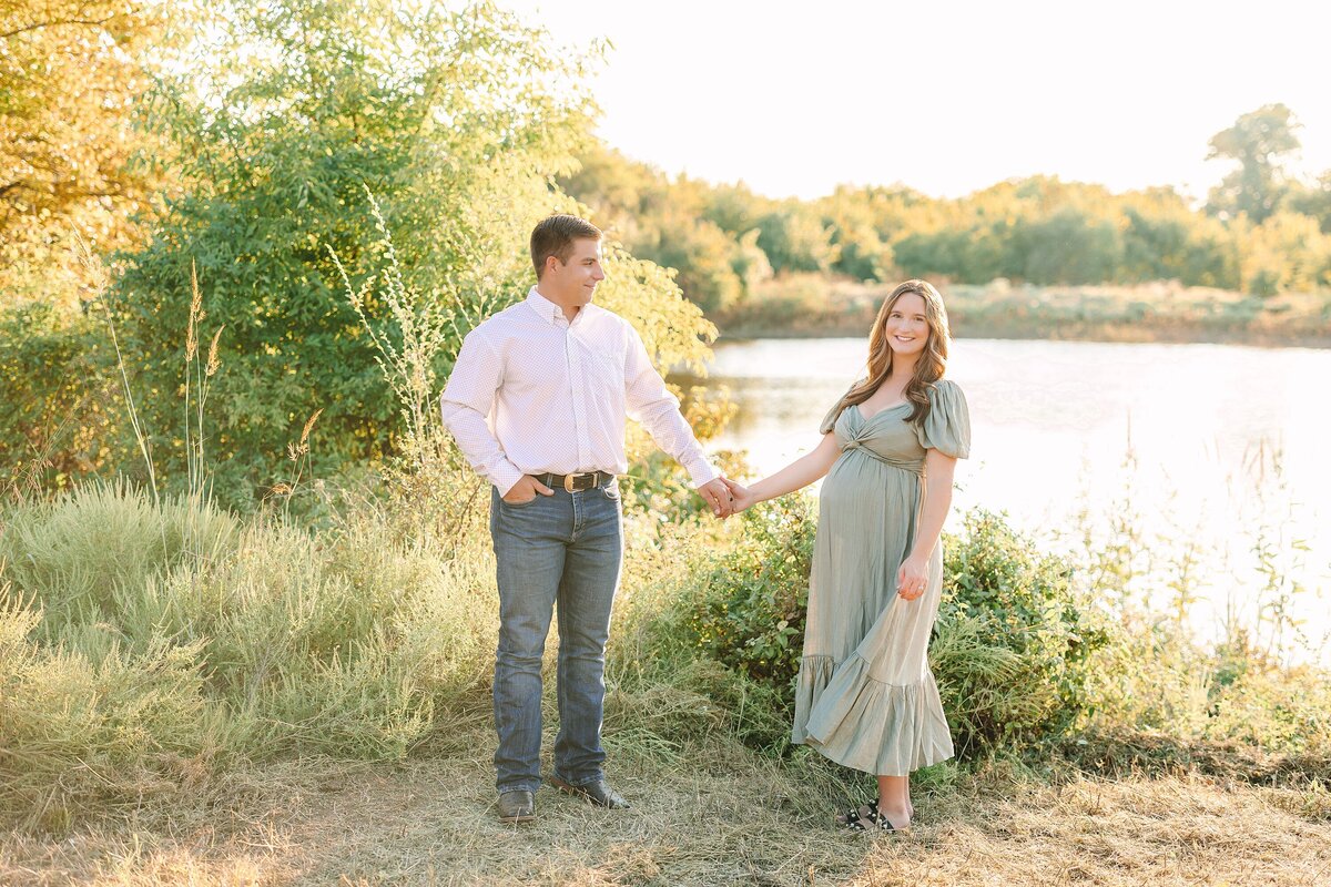 Woodard Family - Maternity-10