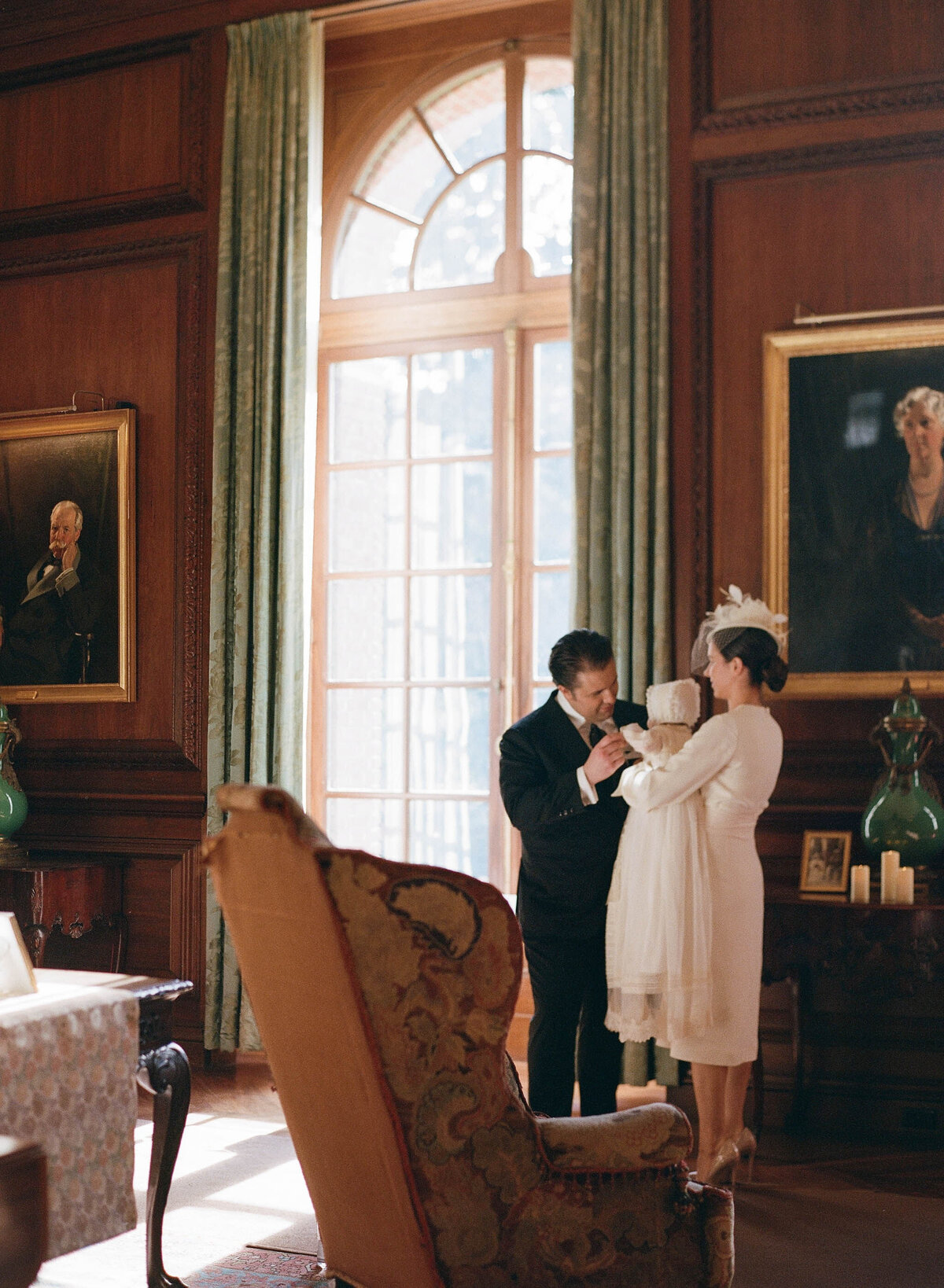 old-money-family-portrait-at-filoli-film00019