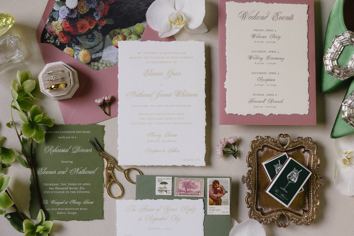 Delicate wedding details, featuring the bride’s shoes and bouquet, elegantly captured.