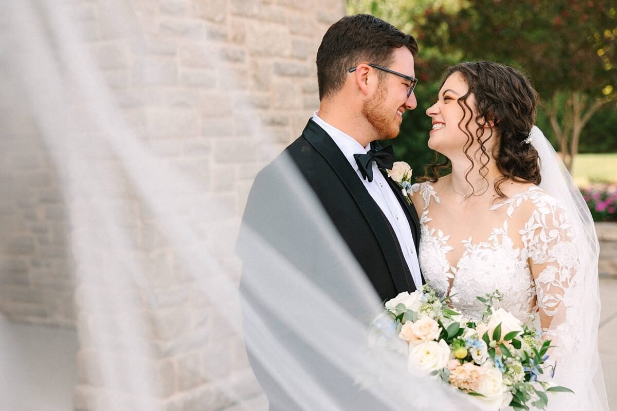 Bride and Groom Wedding Portaits Kelynn and Mathew Evansville Owensboro258