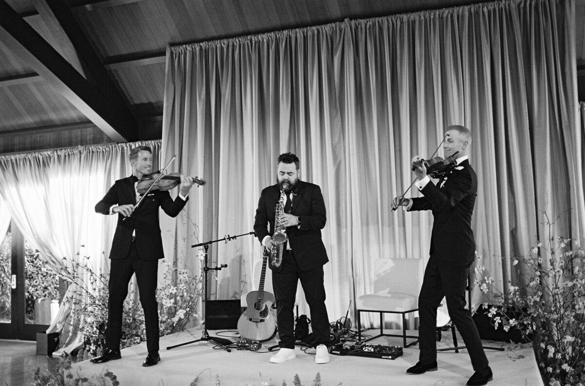 estate-yountville-live-music-wedding-reception-trio