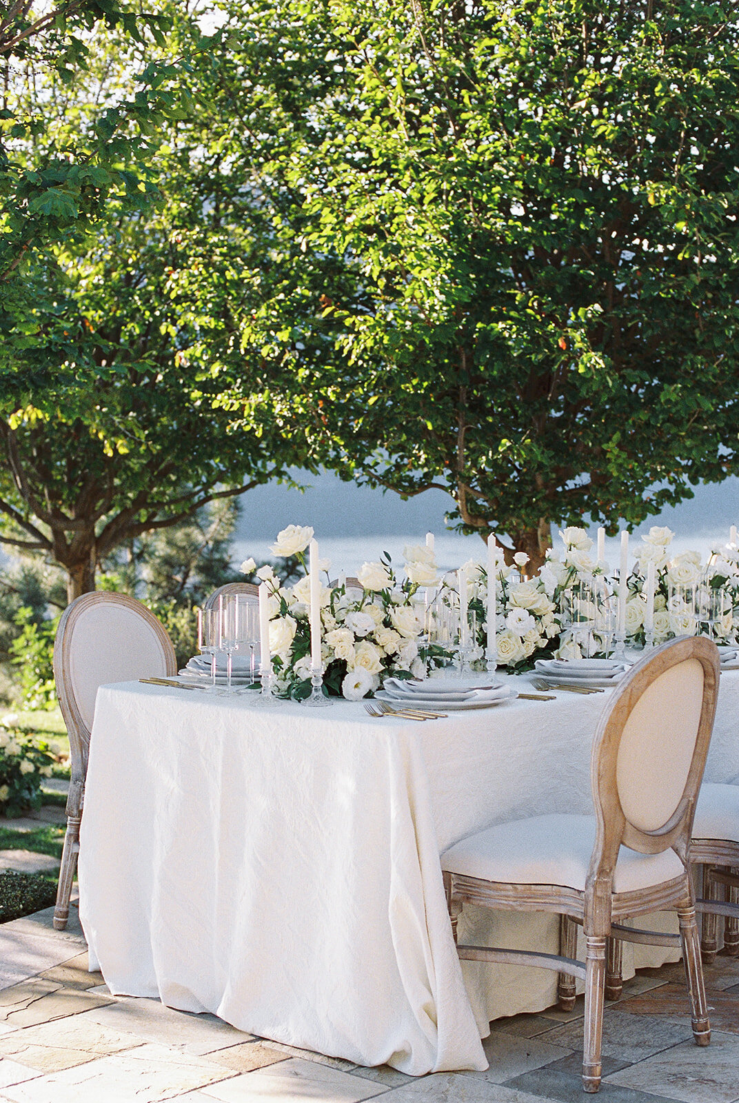 minted-photography-okanagan-kelowna-destination-wedding-photographer-wedding-château-okanagan-51