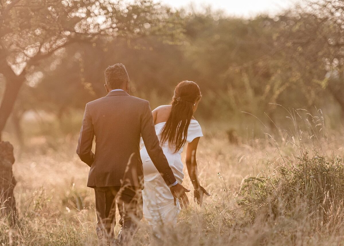 luxury-elopement-planner-and-photographer