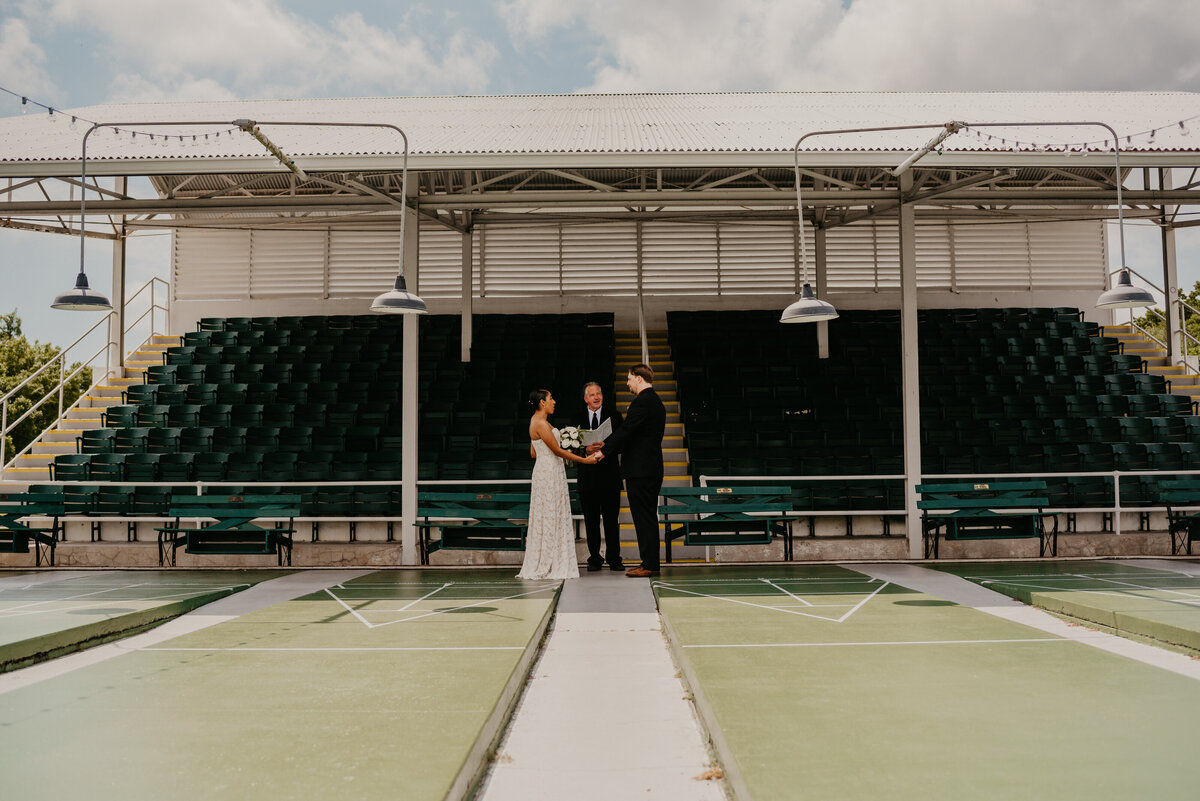 mariah-lacy-photo-st-pete-shuffleboard-elopement-chantilly-planners-8
