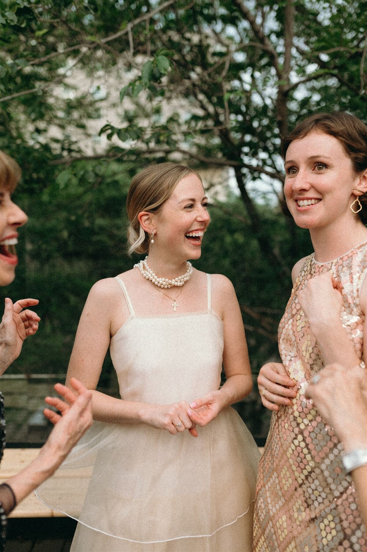 montreal-luxury-restaurant-wedding-julia-garcia-prat-photographer-14_websize