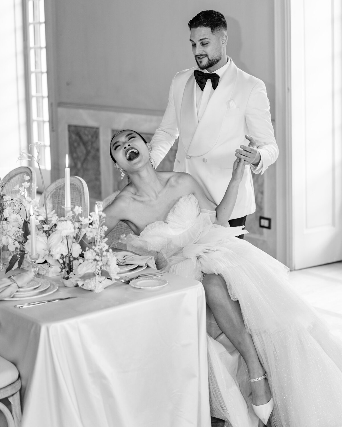 Dimos Bablis Studio Luxury Wedding Photographers Greece and Italy Santorini Wedding Villa Cipressi pastel  _034