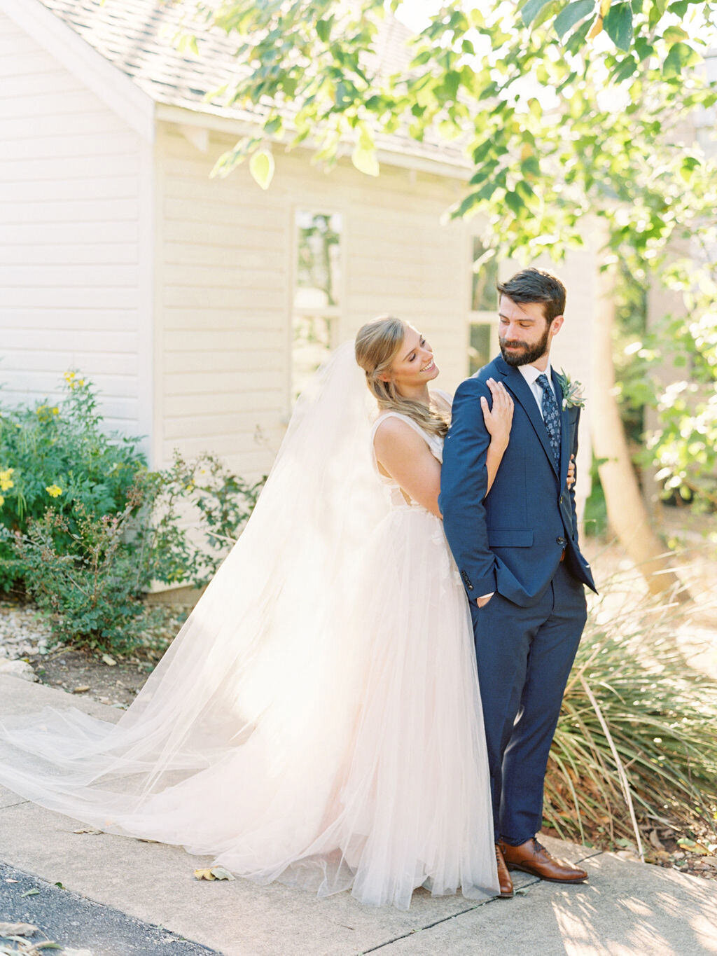 mercury-hall-wedding-austin-texas-wedding-photographer-mackenzie-reiter-photography-1