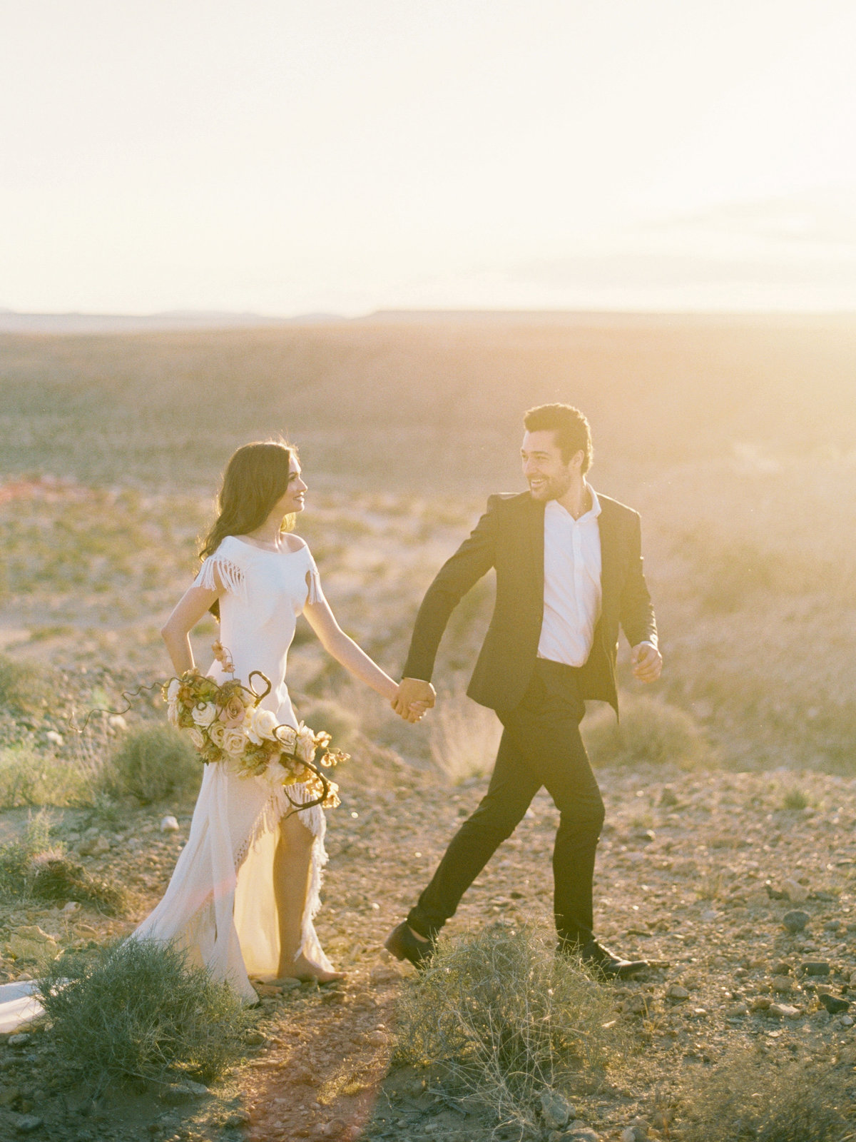 philip-casey-photography-desert-camel-editorial-session-15