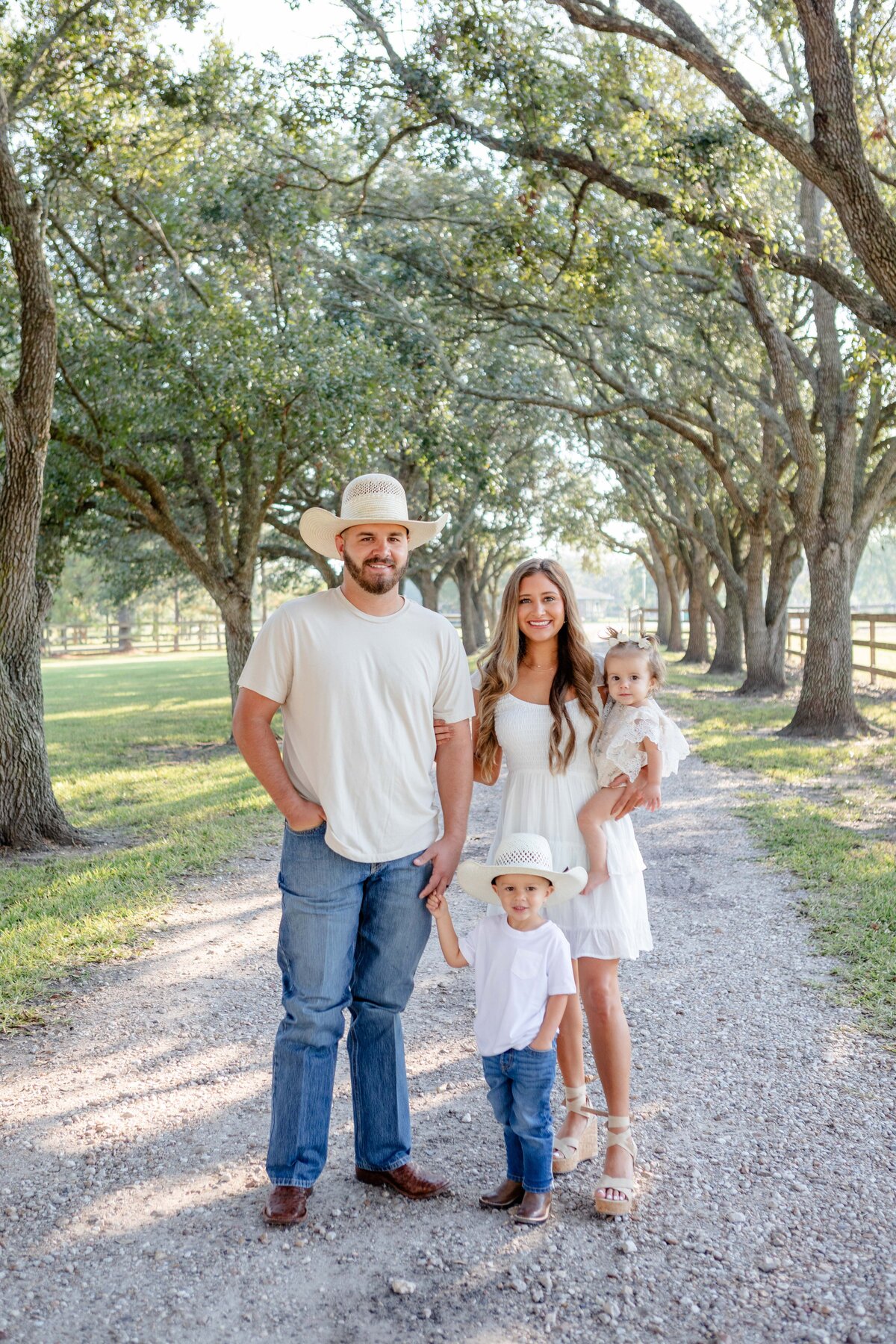 Houston-TX-fall-mini-session-Sweet-P-Farm-Magnolia-and-grace-photography-co-ClaudiaB# (1)