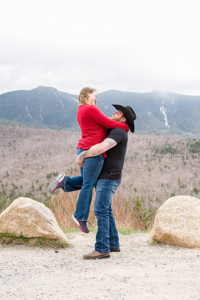 gwendolyn-ruth-photography-katie-drew-engagement-mountains-new-hampshire-8
