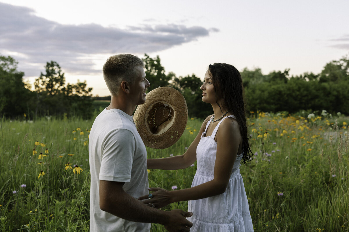 Wisconsin Couples Photographer Lake Session Destination Couples photographer_-207