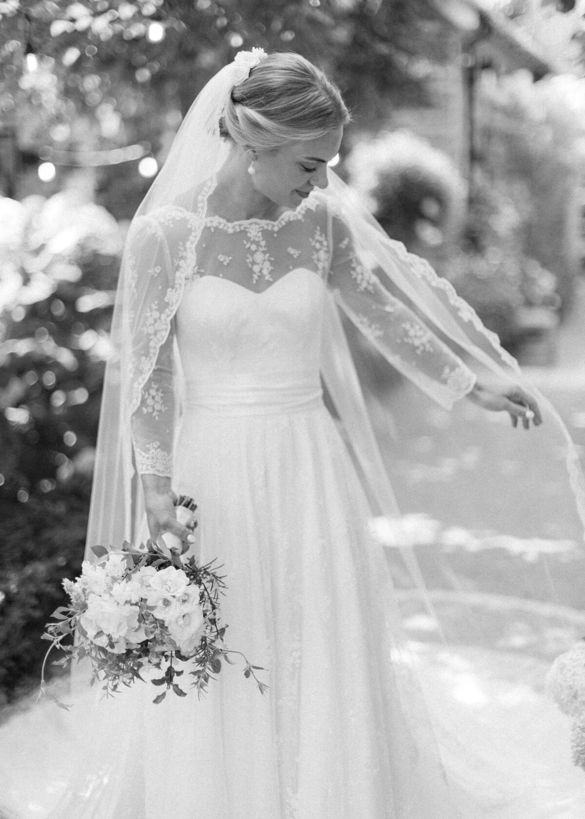 Lily-George-Wedding-Hampshire-Chloe-Lowe-Photography-344