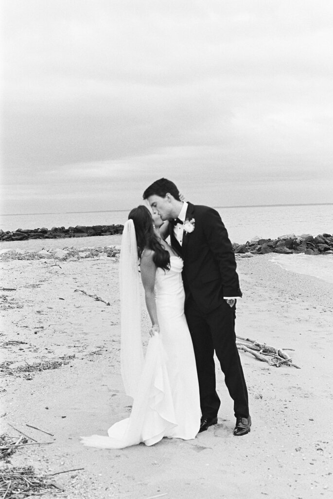 Silver-Swan-Bayside-Wedding-57