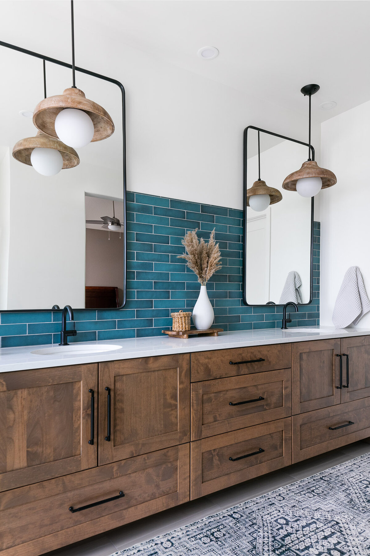 pure-indigo-interior-design-home-renovation-277