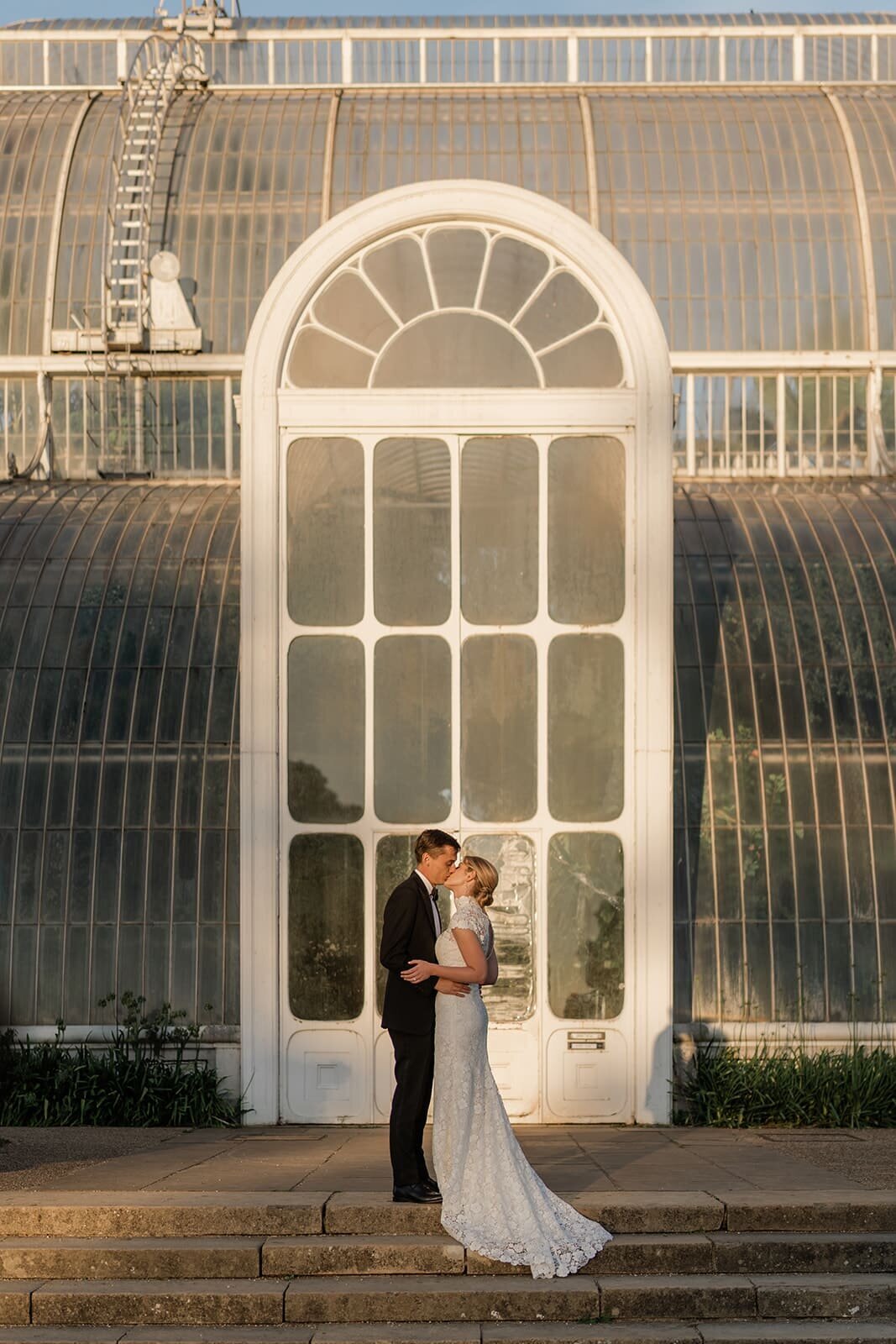orangery-wedding-london-kew-gardens-min