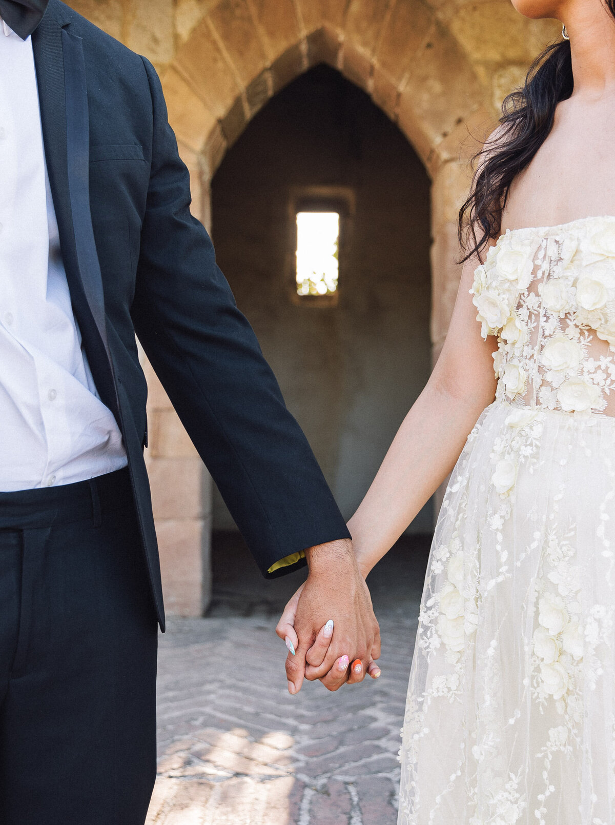 Castello-di-Amorosa-ashleycarlascio-photography-napa-photographer-engagement-calistoga-0027