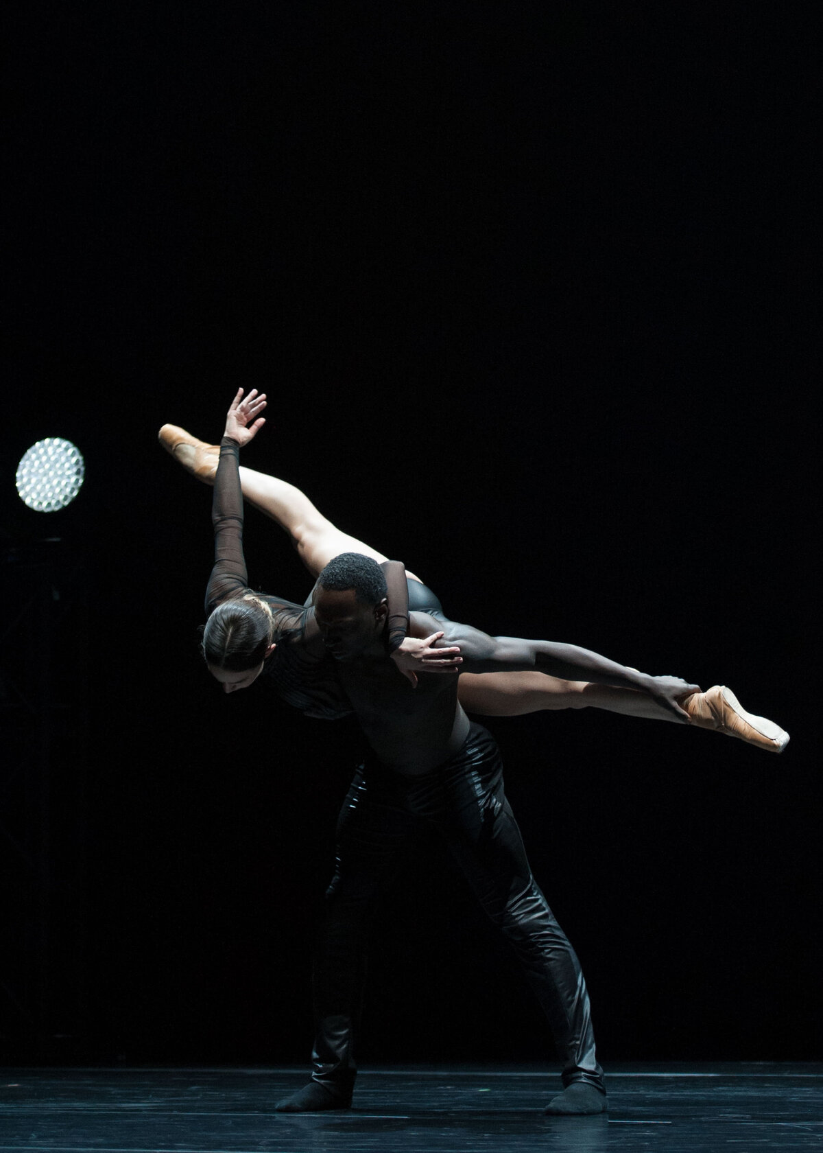 wen-wei-wang-ballet-bc-contemporary-dance-1619