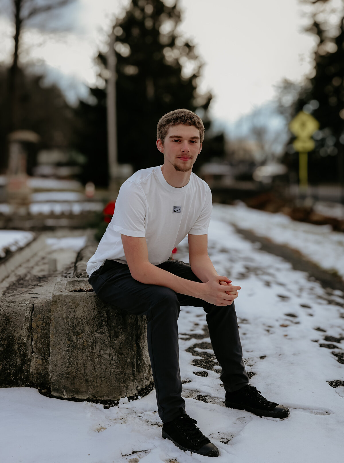 senior-pics-for-guys