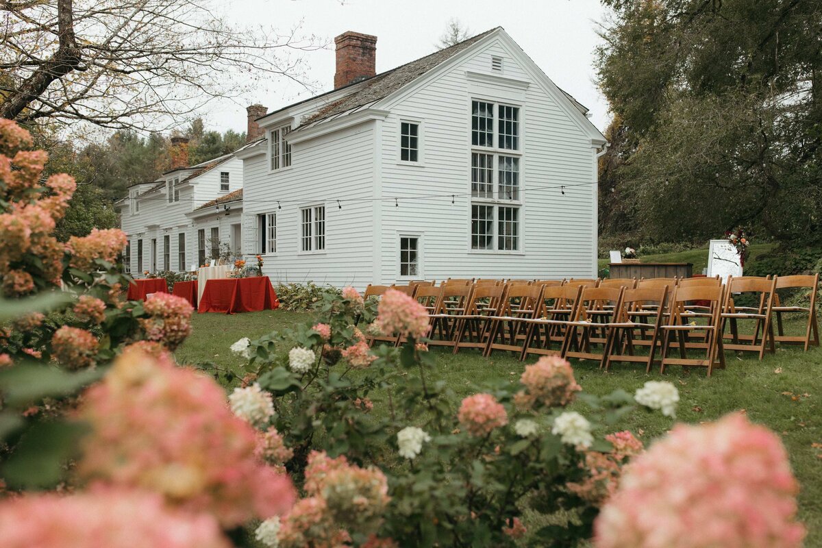 Alexa-Brandon-Great-Barrington-Wedding-01