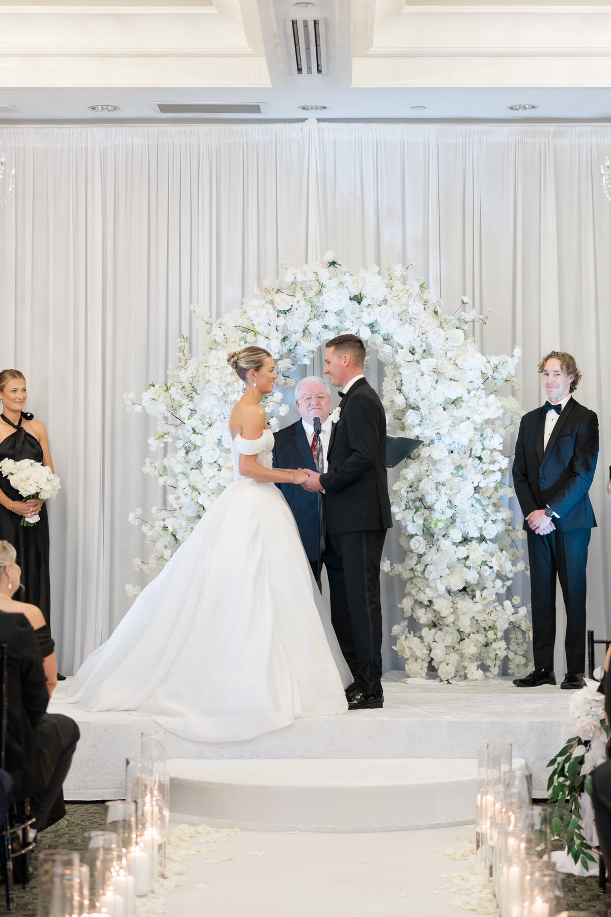 Lexi Benjamin Photography_Waldorf Astoria Chicago Wedding_09.21.24-163
