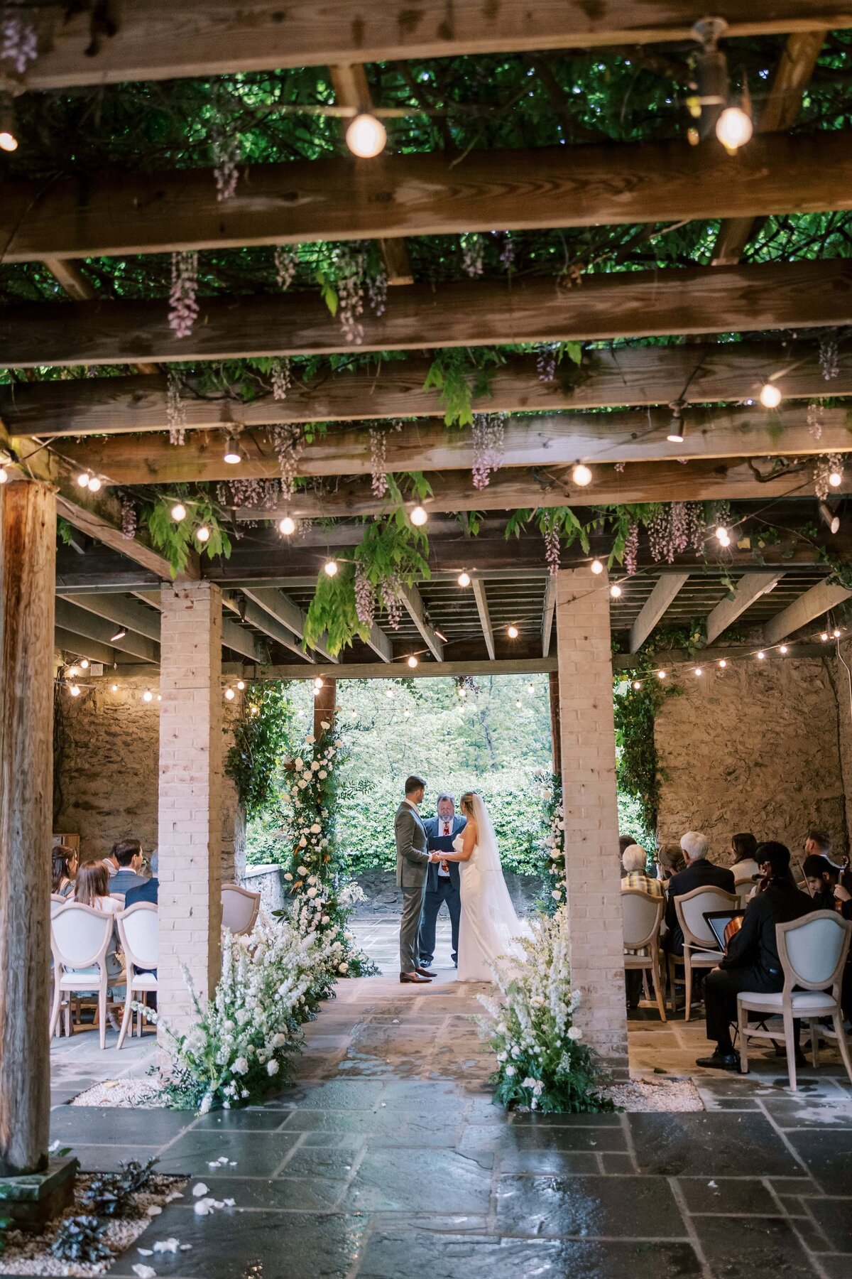 Danielle-Defayette-Photography-Goodstone-Inn-Wedding-VA-617
