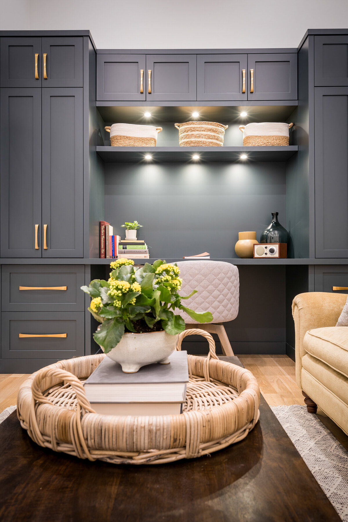 082_Interior