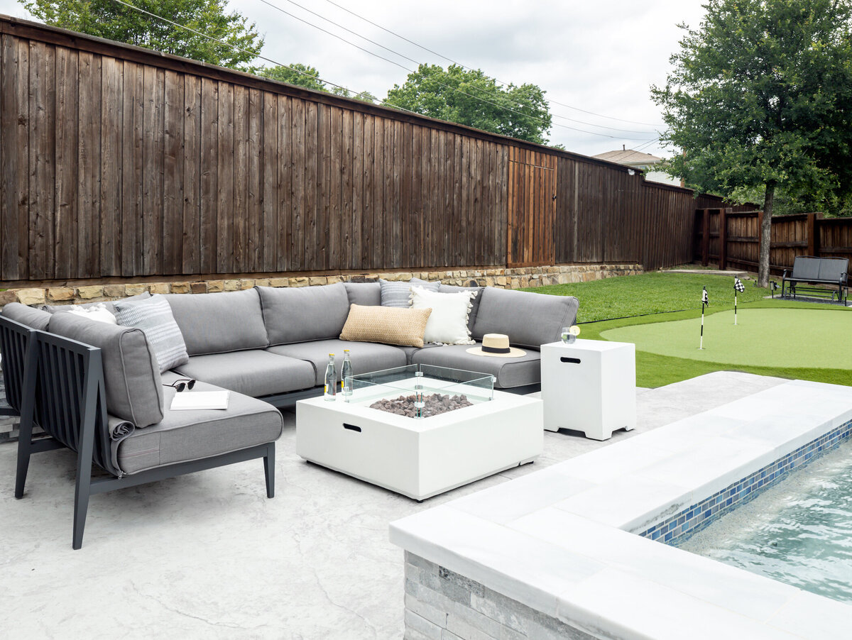 rebekah-nicole-interiors-shelly-outdoor-dallas