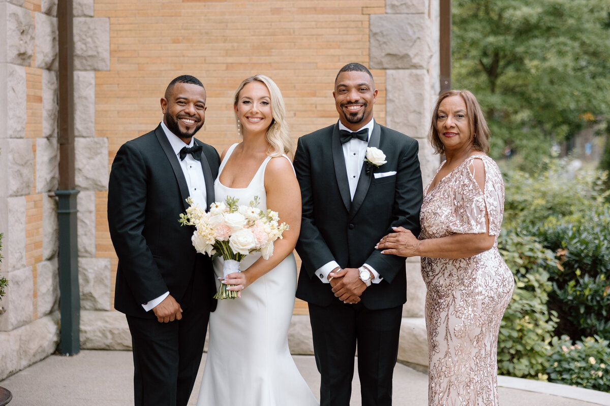 Jecee & Yoniel - Cairnwood Estate - Family Portraits 030