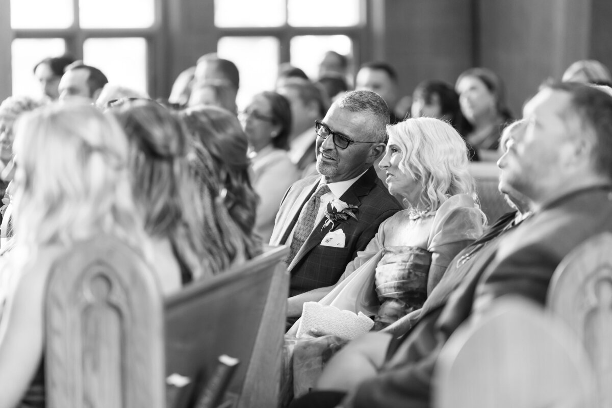 montage-summer-park-city-catholic-wedding-pepper-nix-loganwalkerphoto-419L-0858