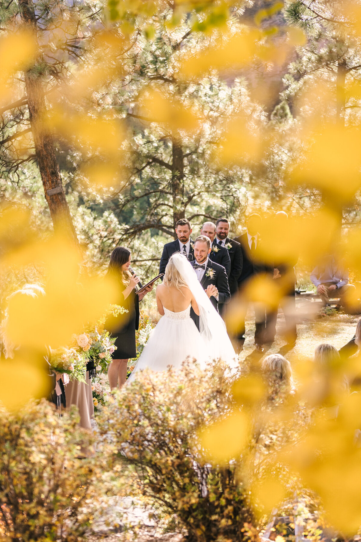 fall-mountain-lodge-wedding-glacier-club-durango-colorado (2)