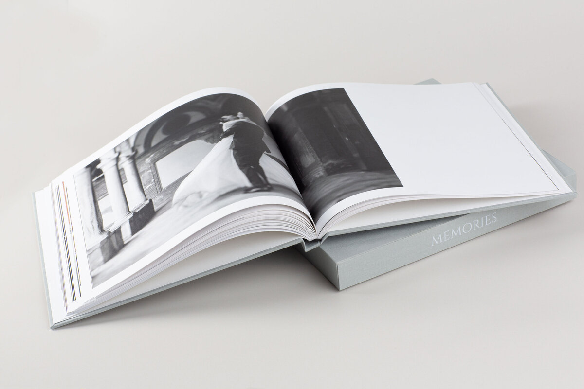 Coffee_Table_Book_35