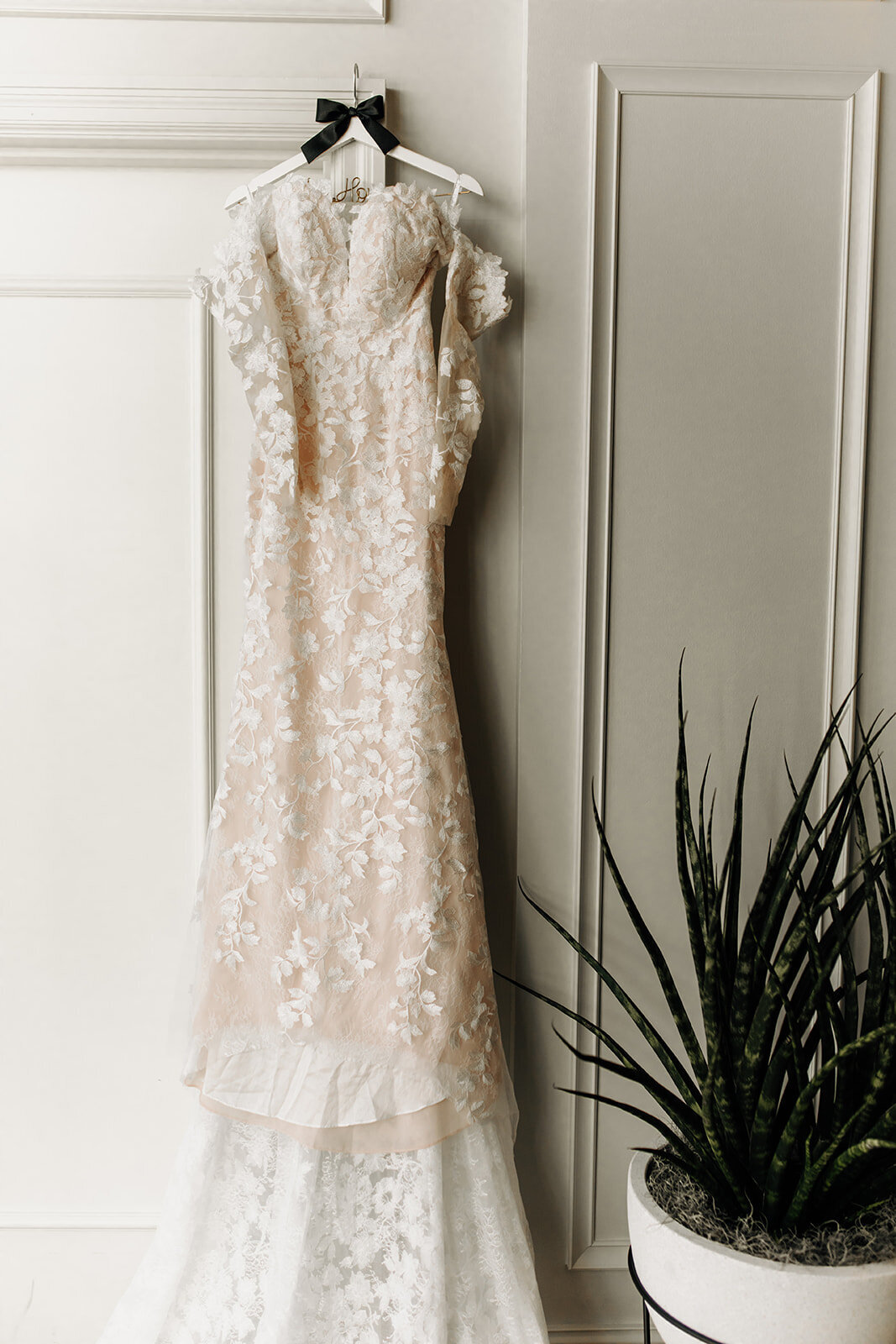 Howe-GR+Deet_LMKPWEddings-15_websize