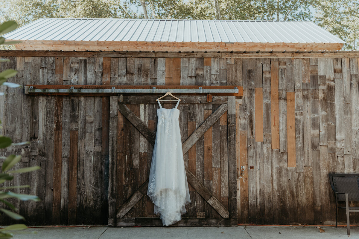 Vice_Wedding_with_Seattle_Wedding_Photographer_Jen_Lynn_Photography_2024-18