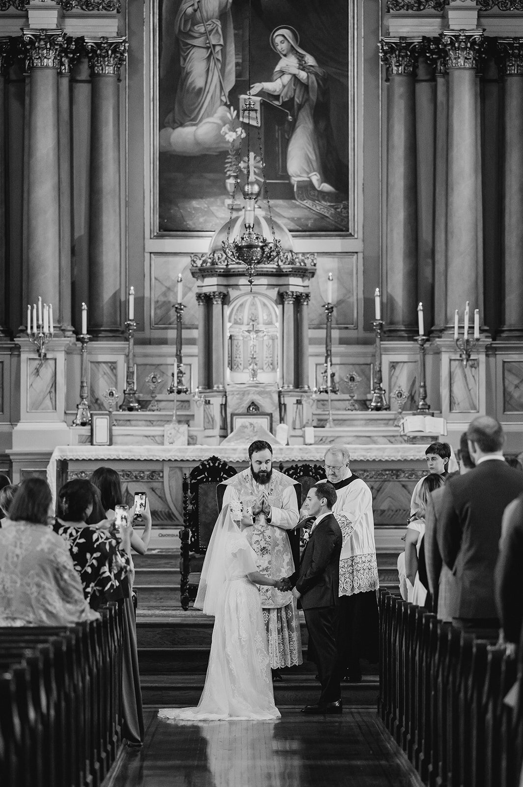 old-st-mary-catholic-wedding-cincinnati-ohio99