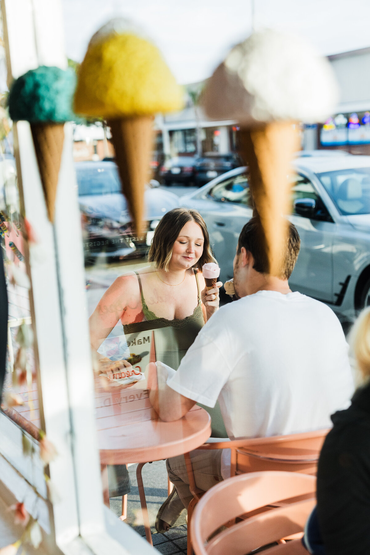 ice-cream-shop-in-Manhattan-Beach