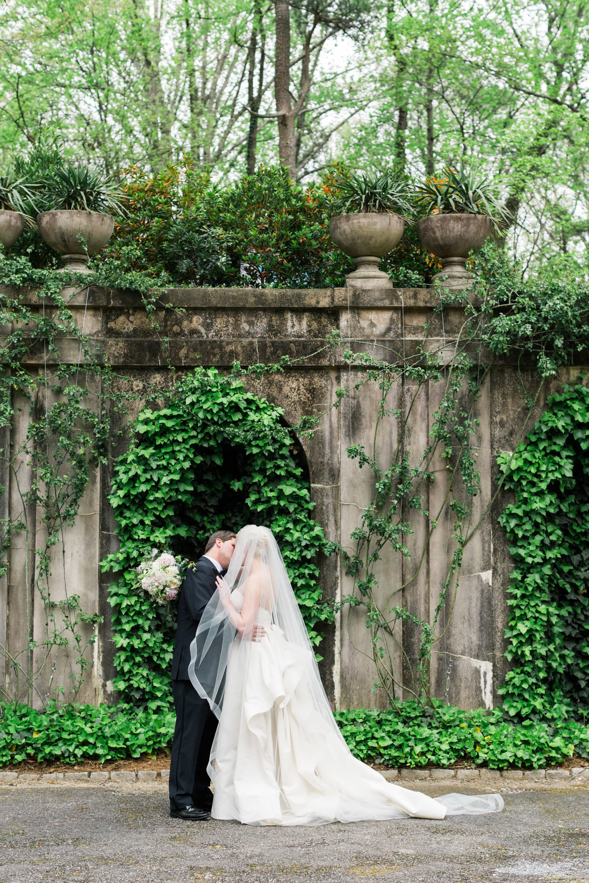 Romantic couple portraits at the Atlanta History Center. Photo by luxury destination wedding photographer Rebecca Cerasani.