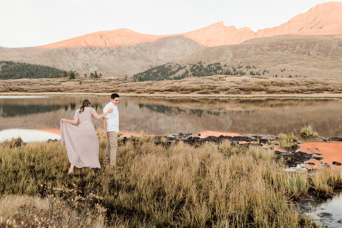 K+N_Colorado_Fall_Mountain_Engagement_Session_with_Diana_Coulter-99