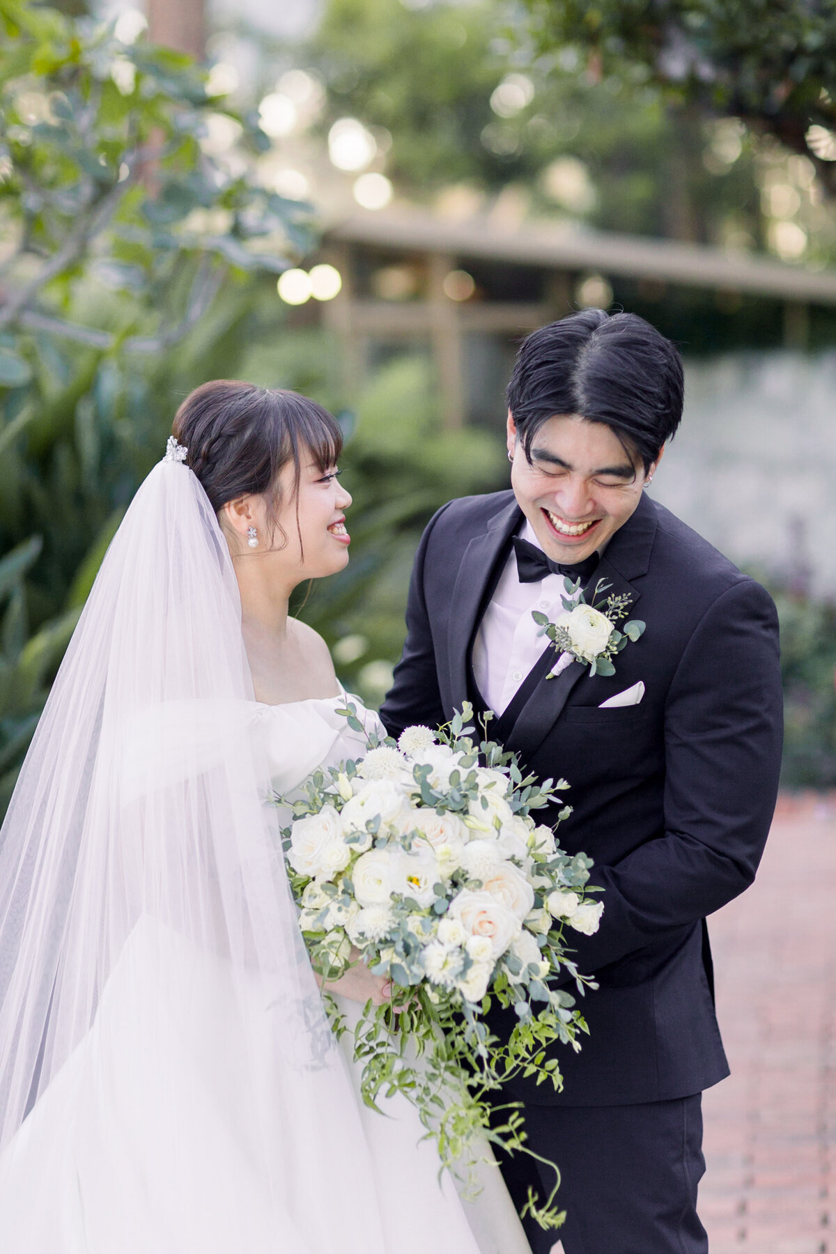 los-angeles-california-wayfarers-chapel-wedding-photographer_019