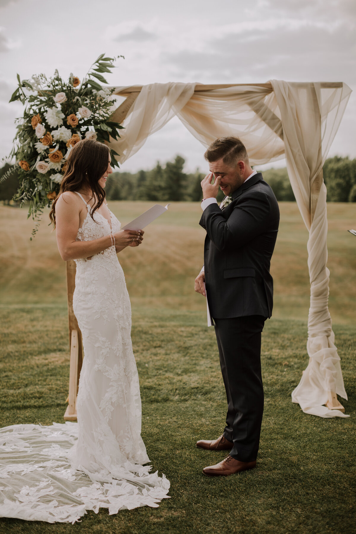 nicole-dan-wedding-flamborough-hills-golf-club-summer-2