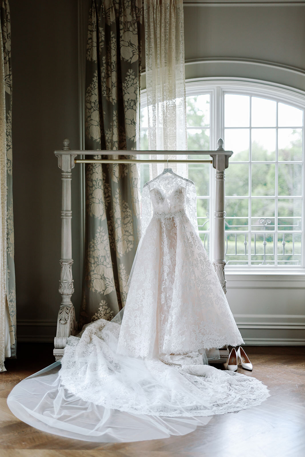 Creative wedding details photographed at a Park Chateau wedding in New Jersey.
