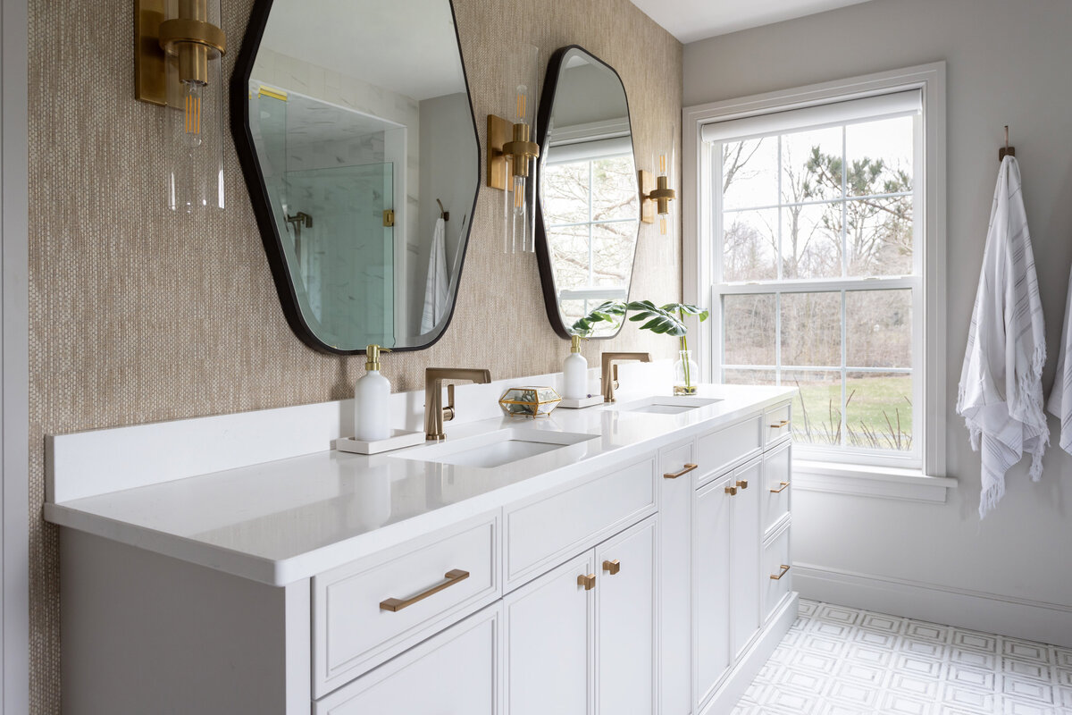 KatCoInteriors-Tiessen-Ensuite-05