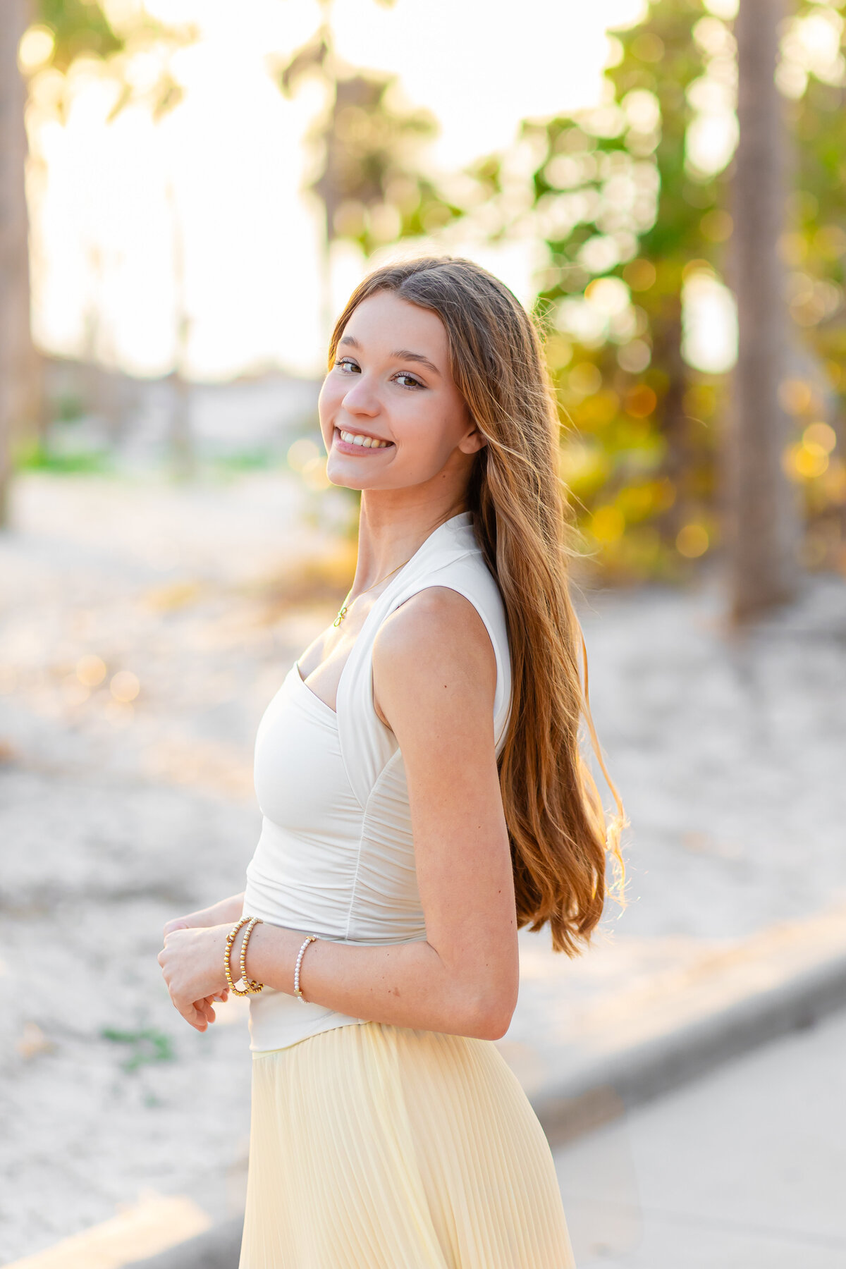 Florida-senior-Photographer-senior-portraits-stpete-florida-beach-senior-pictures-Sandi-michelle-photography-high-school-senior-photographer24