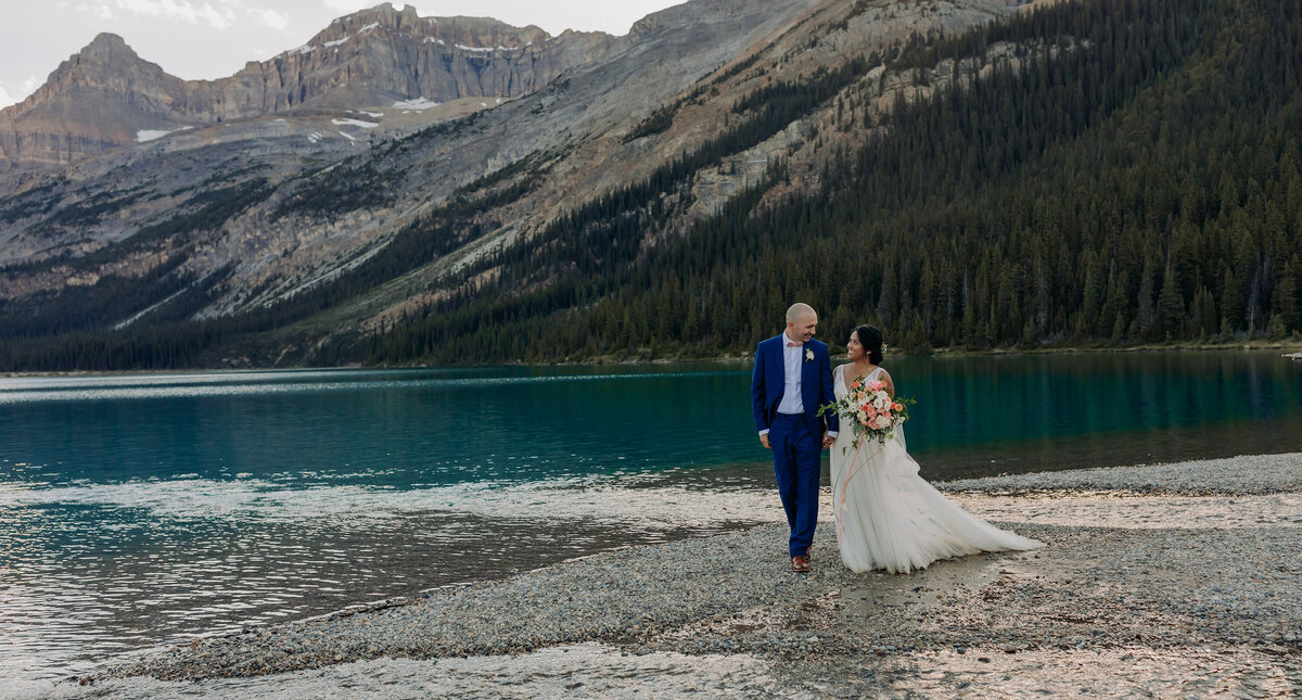 summer-bow-lake-elopement-intimate-wedding-photos