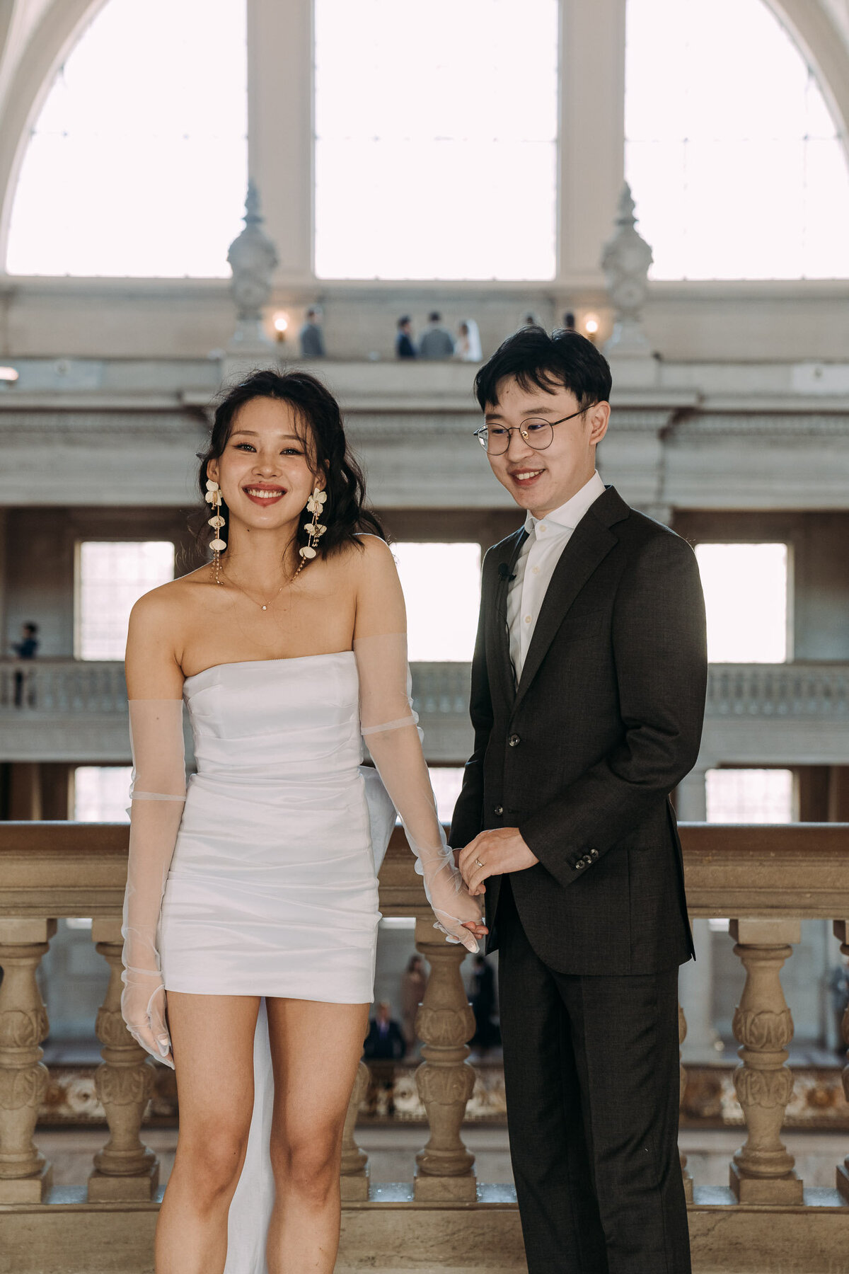 Joyce Li Photography Destination Wedding Elopement Engagement Lifestyle Portrait Photographer West Coast Seattle Washington California sfcityhallelopement-18